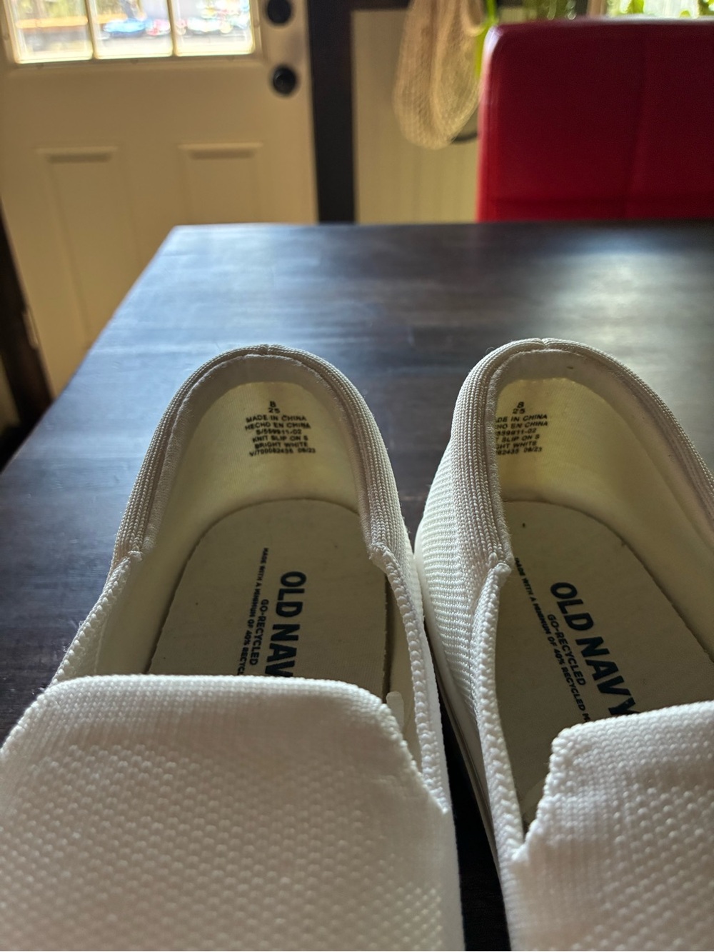 Old Navy Women’s Slip-On - Picture 2 of 3
